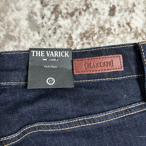 NWT Blank NYC Dark Blue Jeans with Cuffed Hem Size 27 - Picture 9 of 9